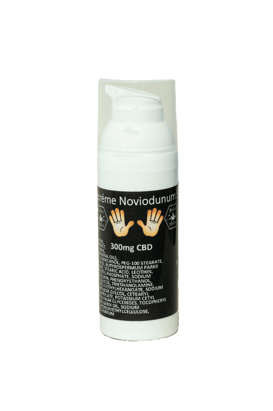 Handcréme Voviodunum 50ml mit 300mg CBD, feuchtigkeitsspendende Pflege für trockene Haut. Hochwertige Kosmetik mit Hanfextrakt für geschmeidige Hände.